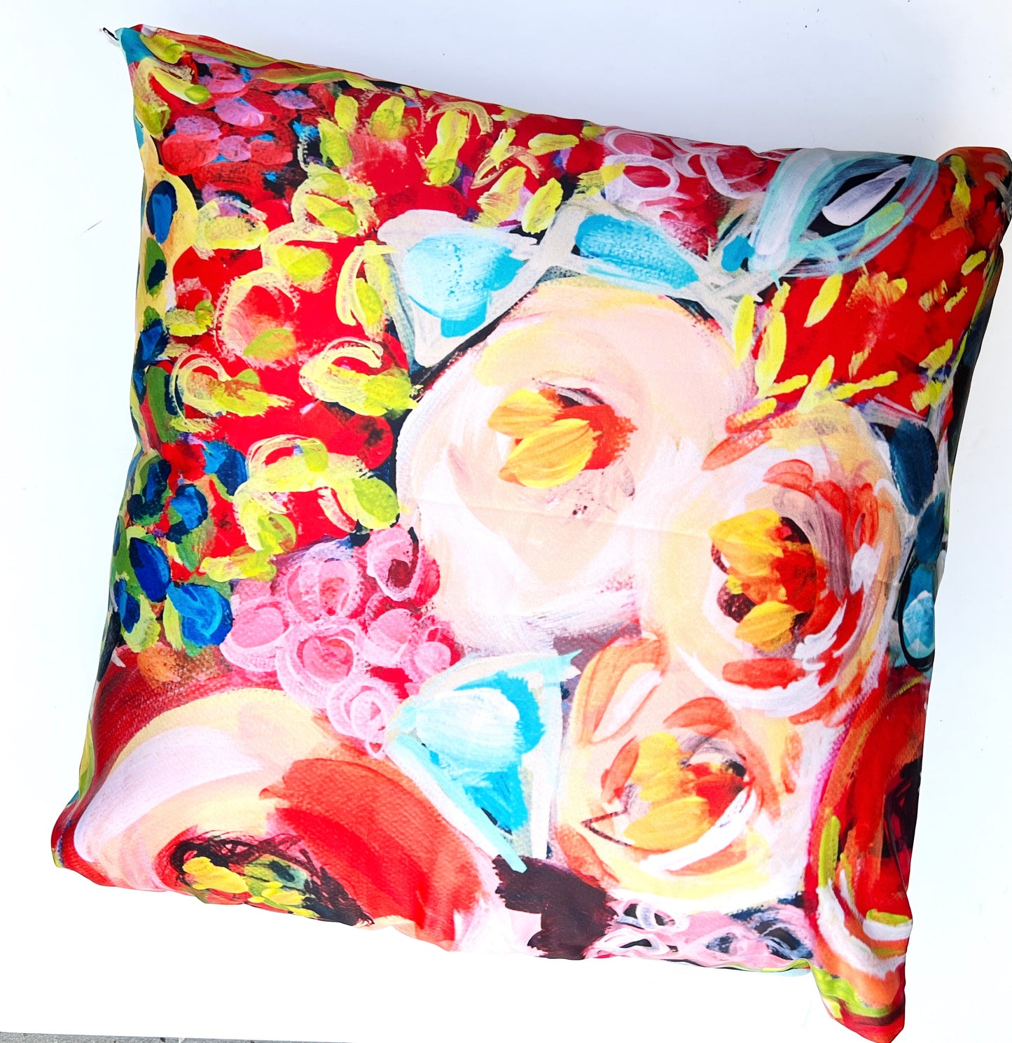 18" x 18" Bold Floral Pillow